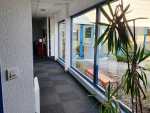 A VENDRE - 630 m² - BIOPOLE - ST BEAUZIRE